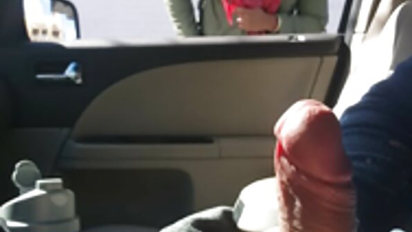 労働者は空のオフィスで同僚と性交し、顔をしかめる 女性 av ビデオ